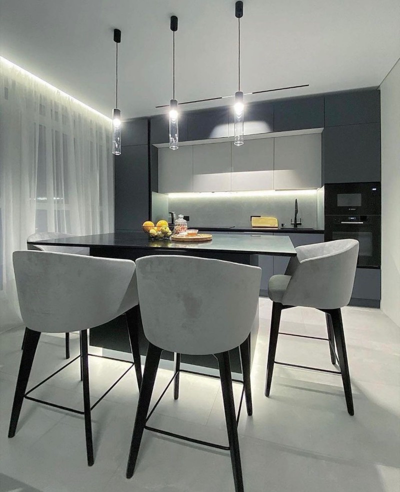 Modern Bahraini aluminum kitchens